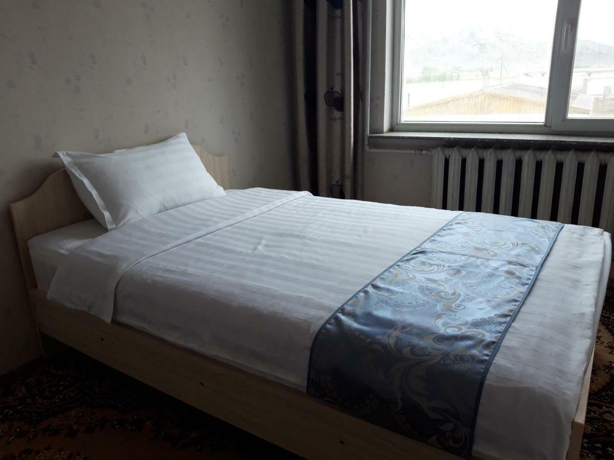 Bulbul Jamak Travel Hostel Olgii Εξωτερικό φωτογραφία